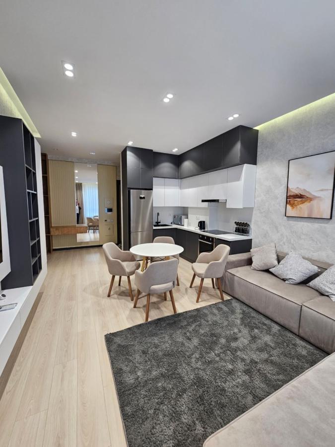 Magnificent Apartment In Nrg Oybek ทาชเคนต์ ภายนอก รูปภาพ