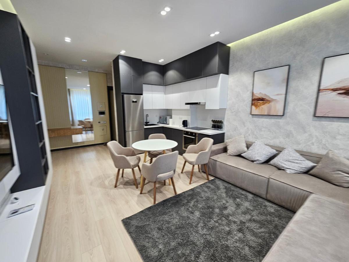 Magnificent Apartment In Nrg Oybek ทาชเคนต์ ภายนอก รูปภาพ